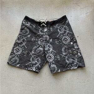 VTG 90s DRAGON BLACK SWIM SHORTS warrior Goth Board Men 36 Surf Y2K NYLON, RUSTY